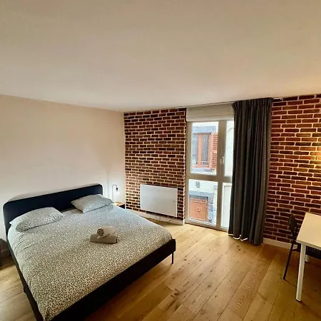 Grand Pour 8 Personnes Proche De Jaude Clermont-Ferrand