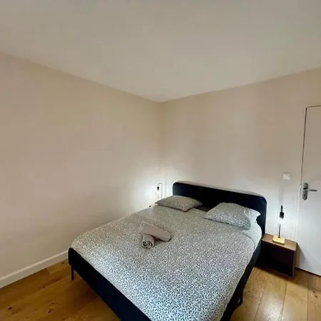 Appartement Grand Pour 8 Personnes Proche De Jaude Clermont-Ferrand
